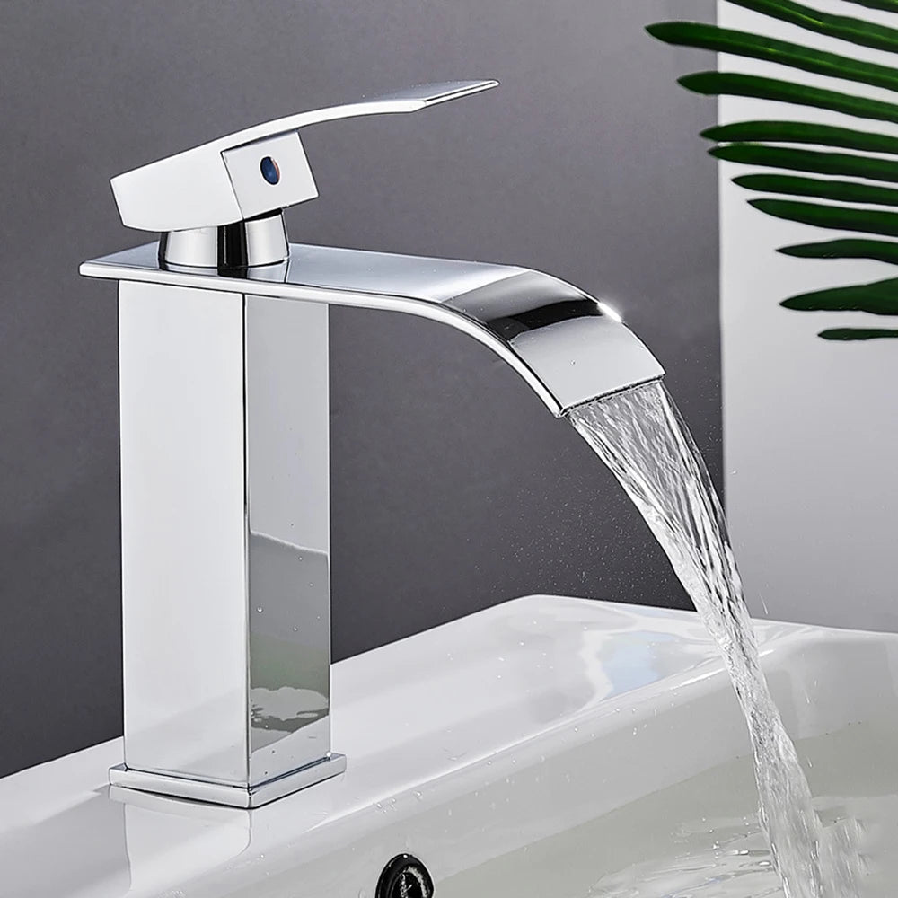 SAFLIHCAR Brass Single Hole Deck Mounted Basin Faucet